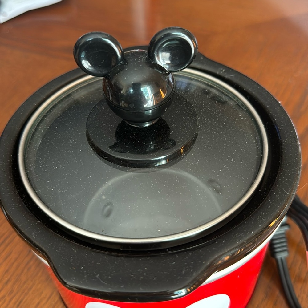 Mickey Mouse crock pot